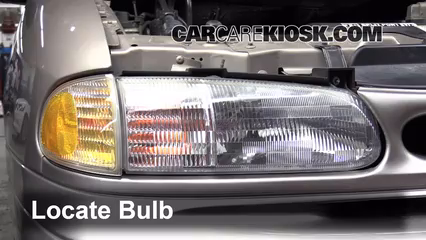 1996 Ford Windstar GL 3.8L V6 Lights Daytime Running Light (replace bulb)